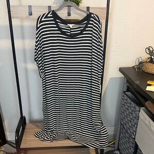 Terra & Sky Navy and White Striped Top